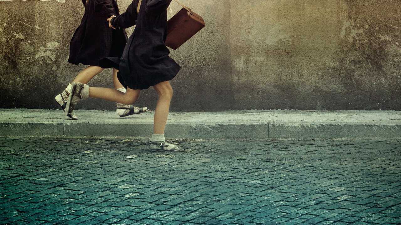 ES - La amiga estupenda (2018) 2