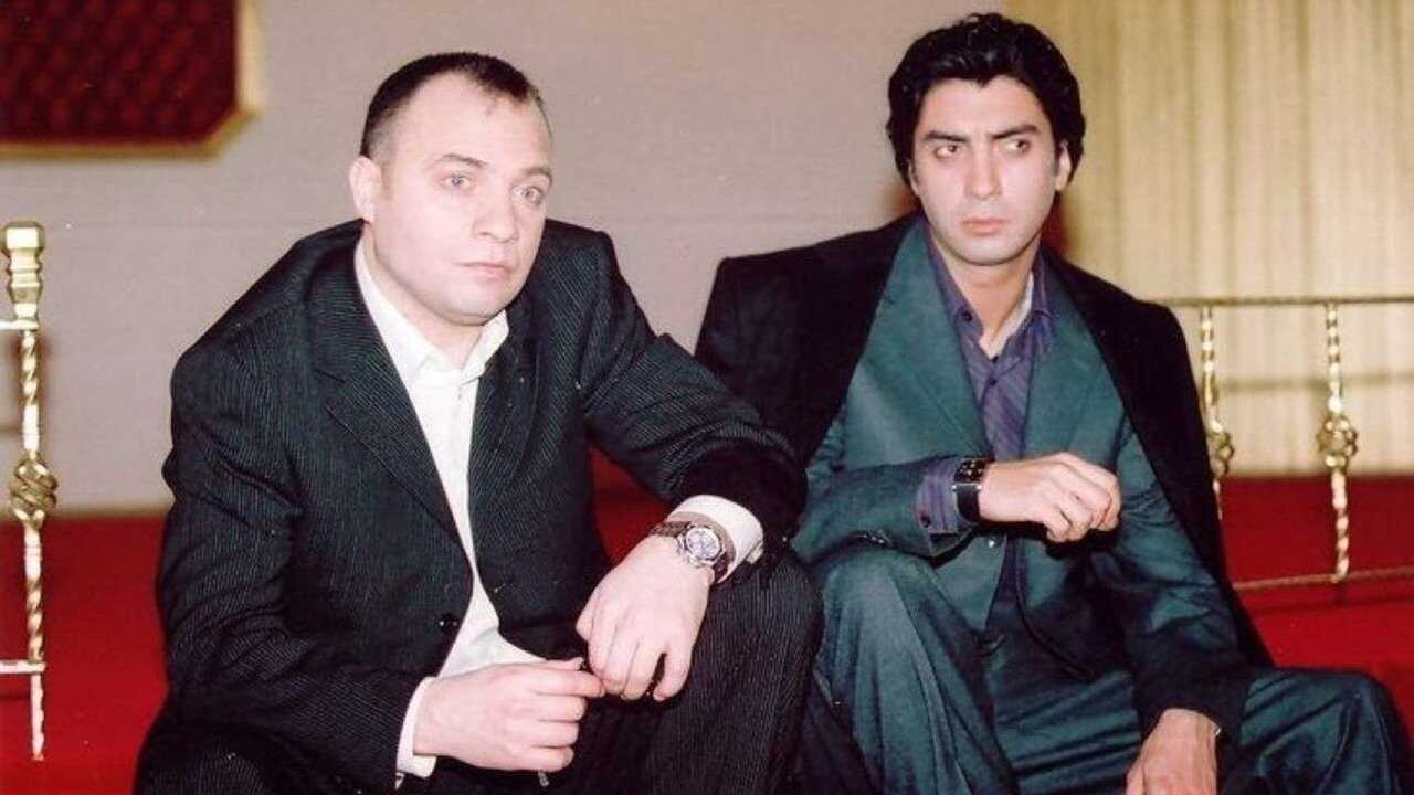 AR - مسلسل وادي الذئاب مدبلج 0