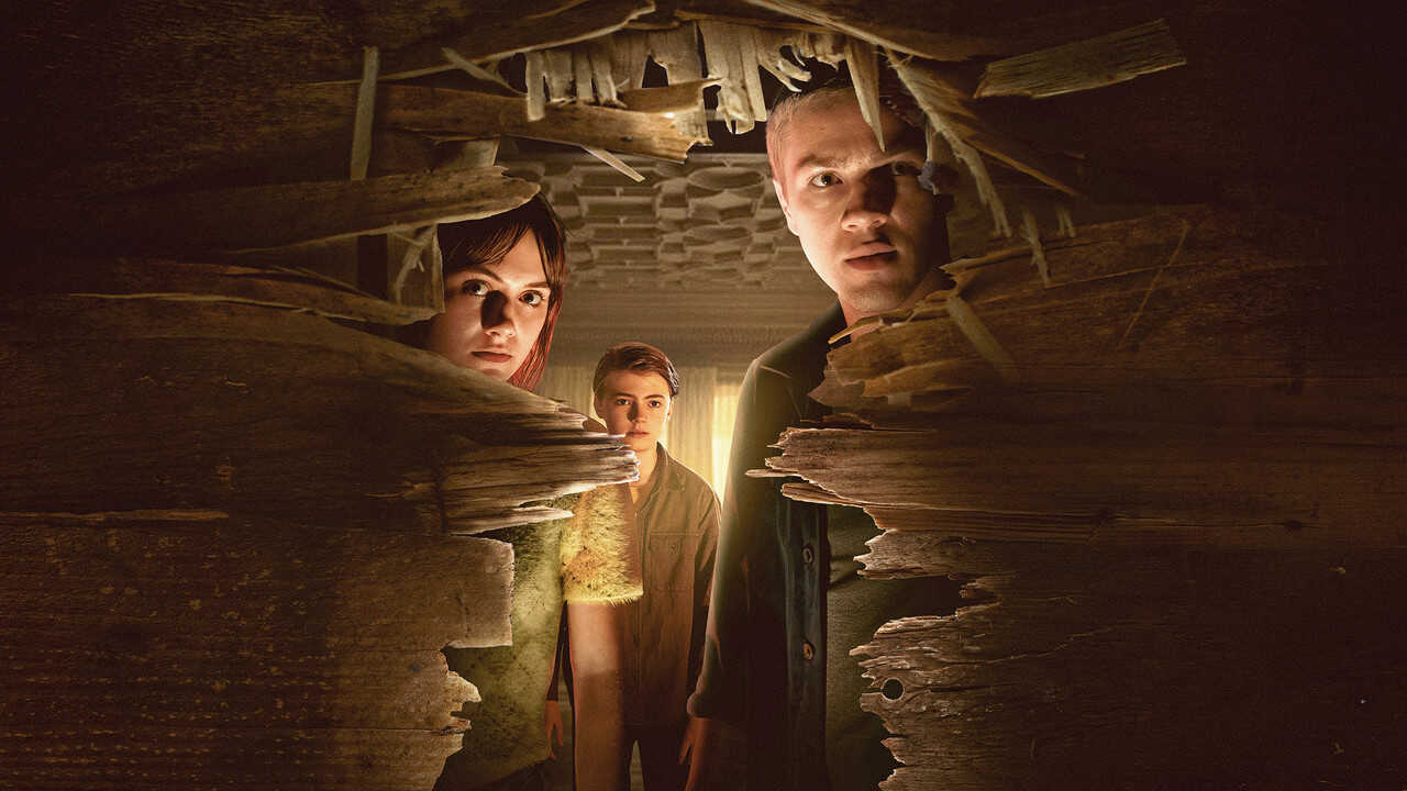 IN - Locke & Key (2020) 3