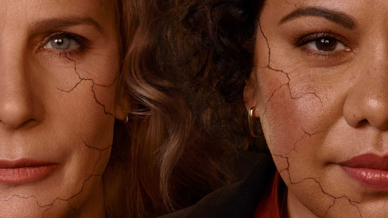 EN - Total Control (2019) (AU) 4