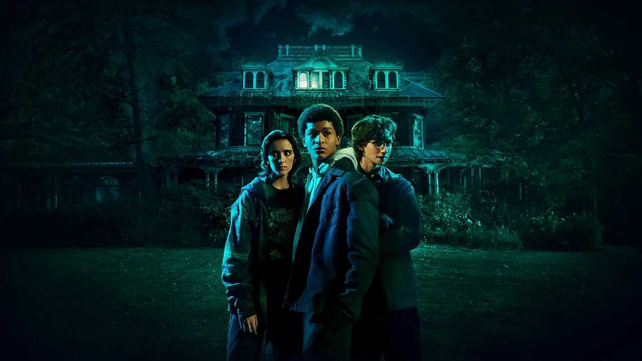 DE - Shelter: Der schwarze Schmetterling (2023) 0