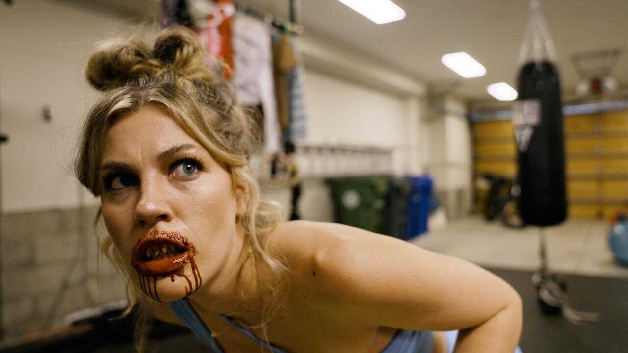 Shark Girl 0