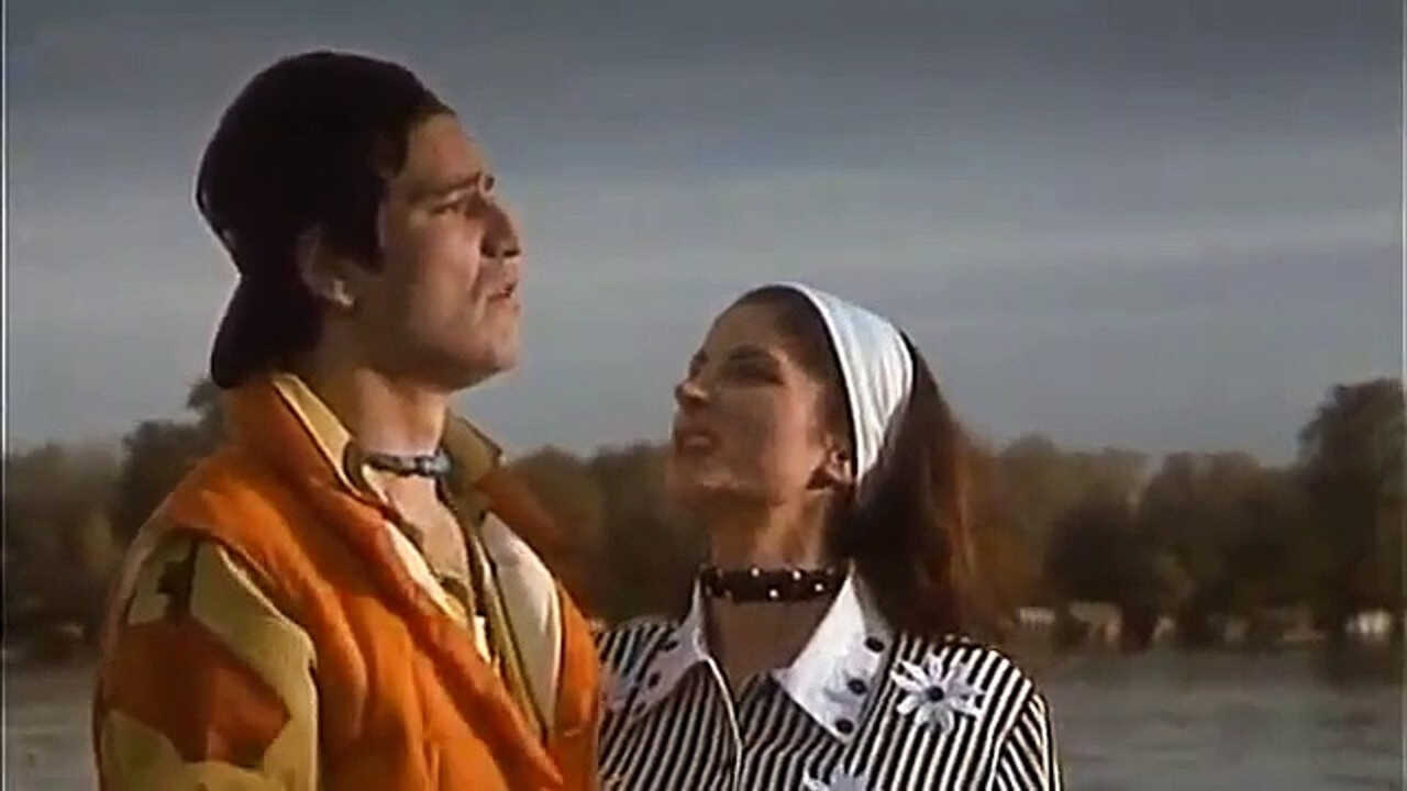 In the Middle of Nowhere (1994) 0