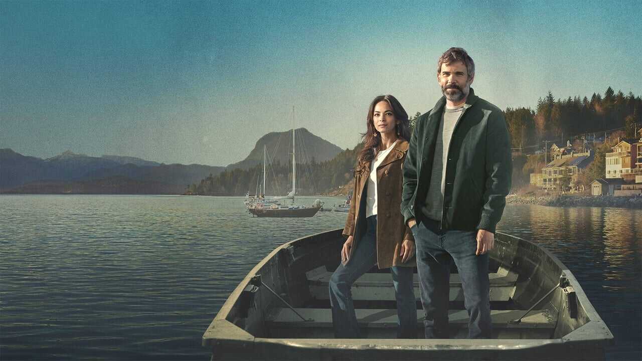 EN - Murder In A Small Town (2024) 1