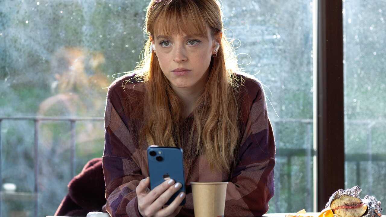 EX - The Crystal Cuckoo (2025) 2