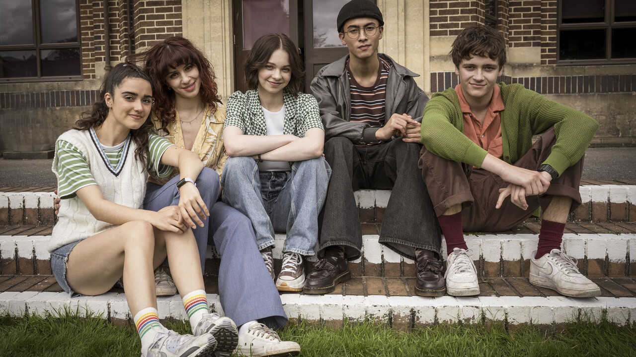 EN - A Good Girl's Guide To Murder (2024) 4