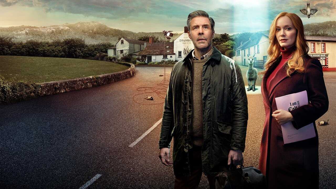 ES - Small Town, Big Story (2025) 1