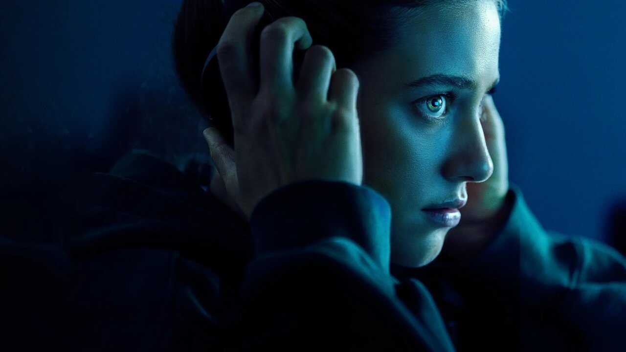 American Sweatshop (2025) 0