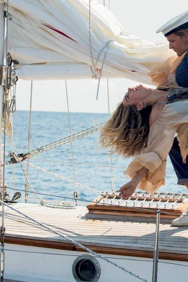 Mamma Mia ! Here We Go Again (2018) 0