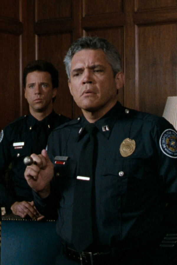 Akademia Policyjna 6: Operacja Chaos (1989) 0