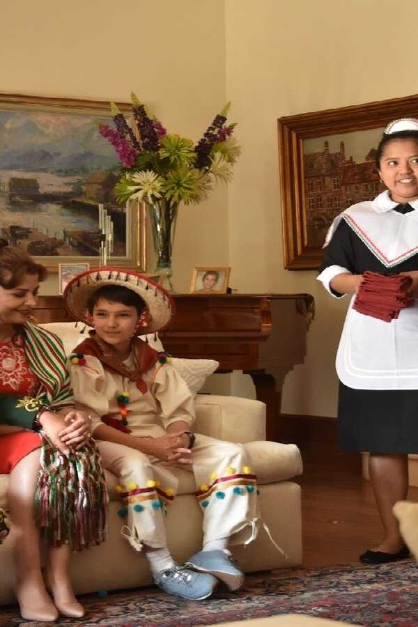 Los trapos sucios se lavan en casa (2020) 0