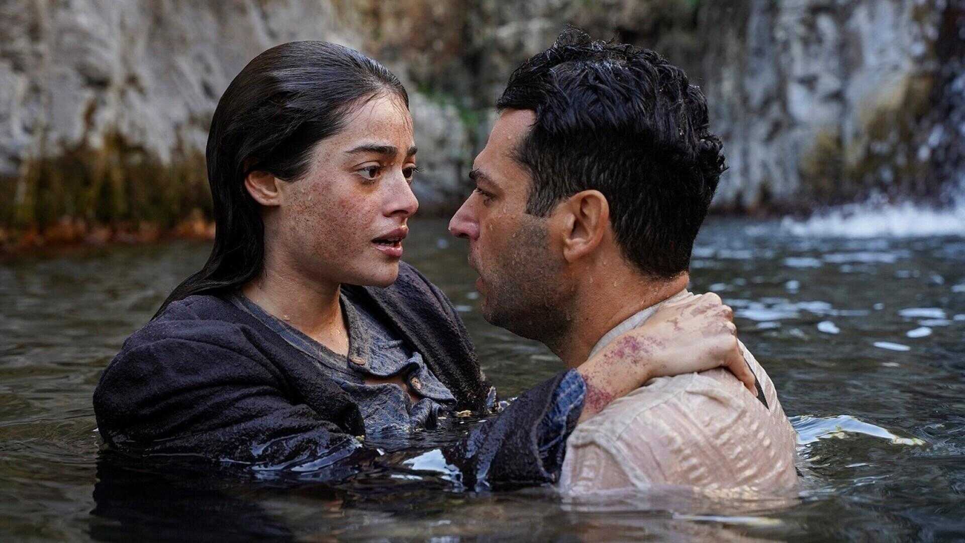 AR - مسلسل عزيز 0