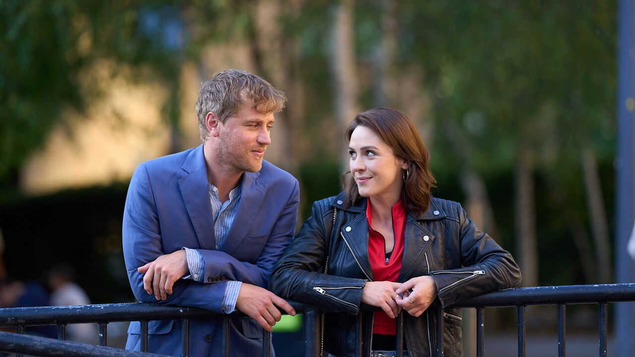 ES - The Lovers (2023) 3