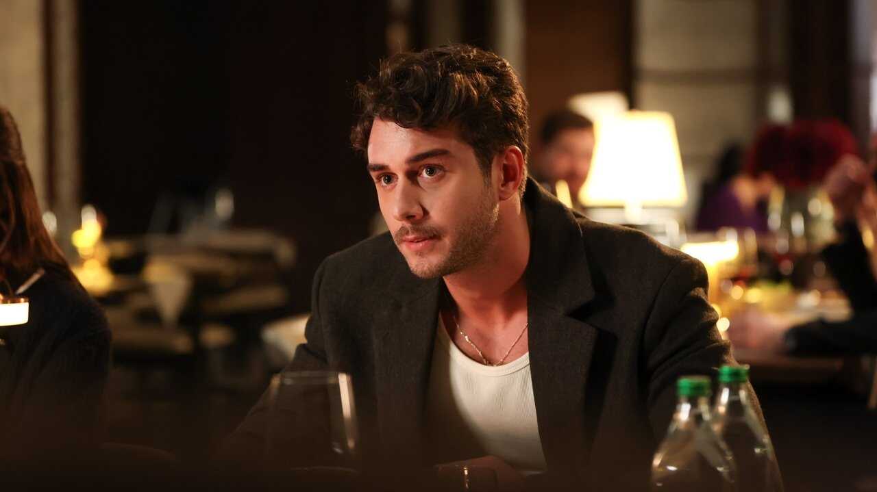 EX - Yan Oda / Sledeca soba (2024) 1