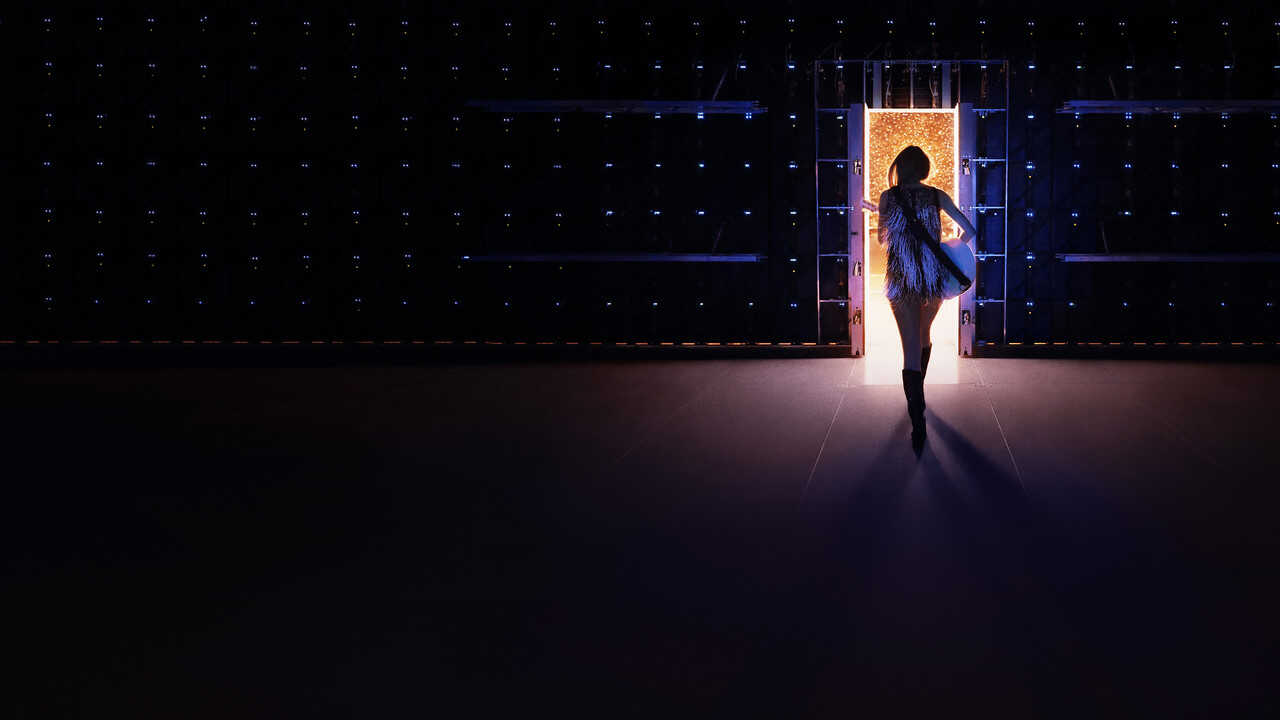 EN - Taylor Swift | The Eras Tour | The End of an Era (2025) (GB) 2