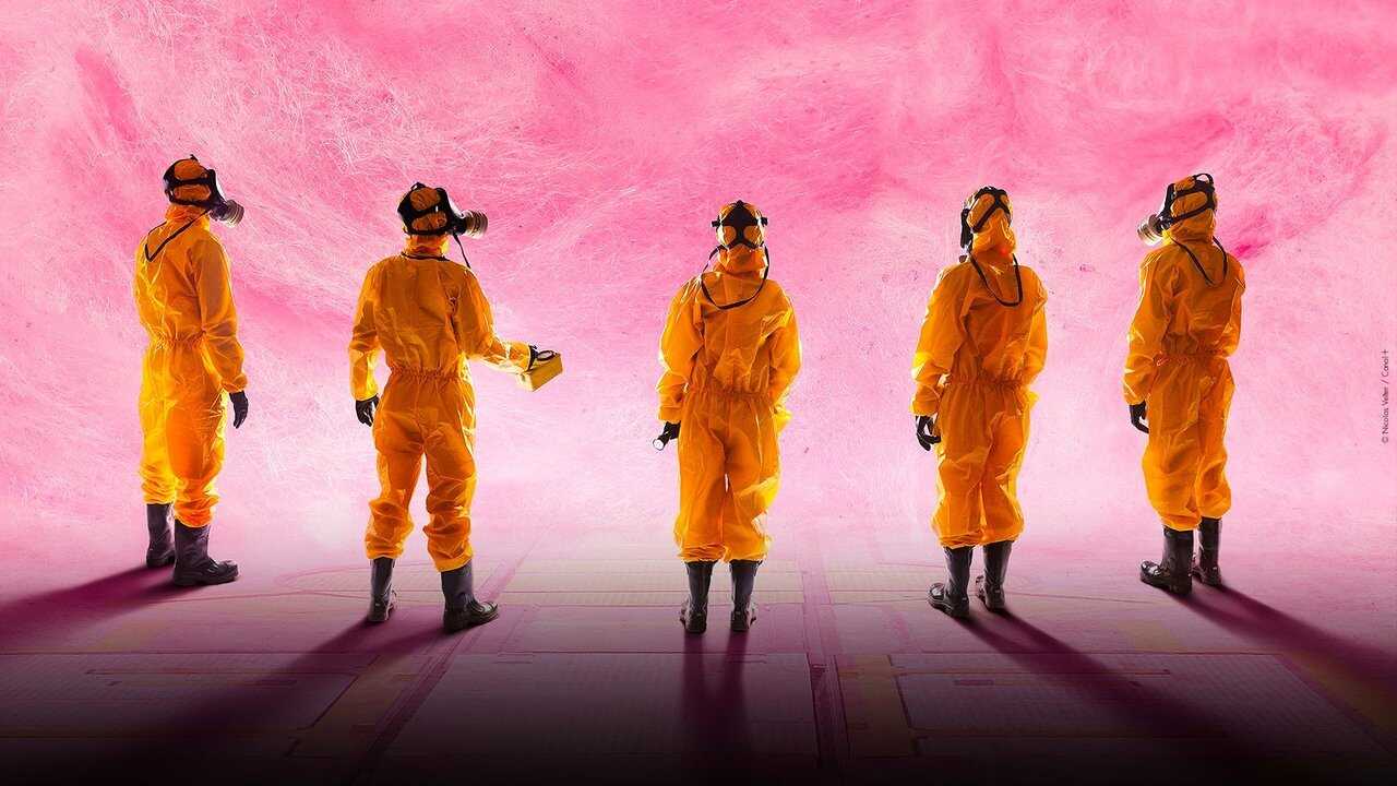 ES - OVNI(s) (2021) 0