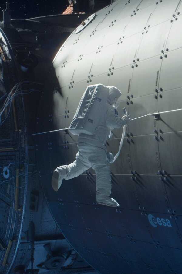 La Tête dans les étoiles (2023) 0